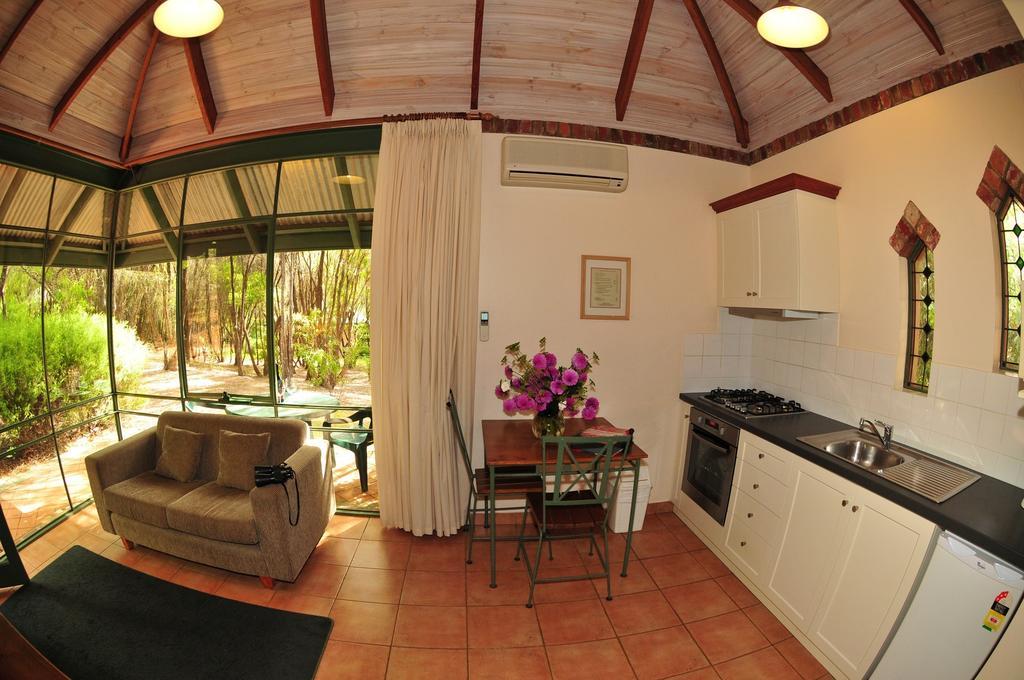 מרגרט ריבר Waterfall Cottages חדר תמונה